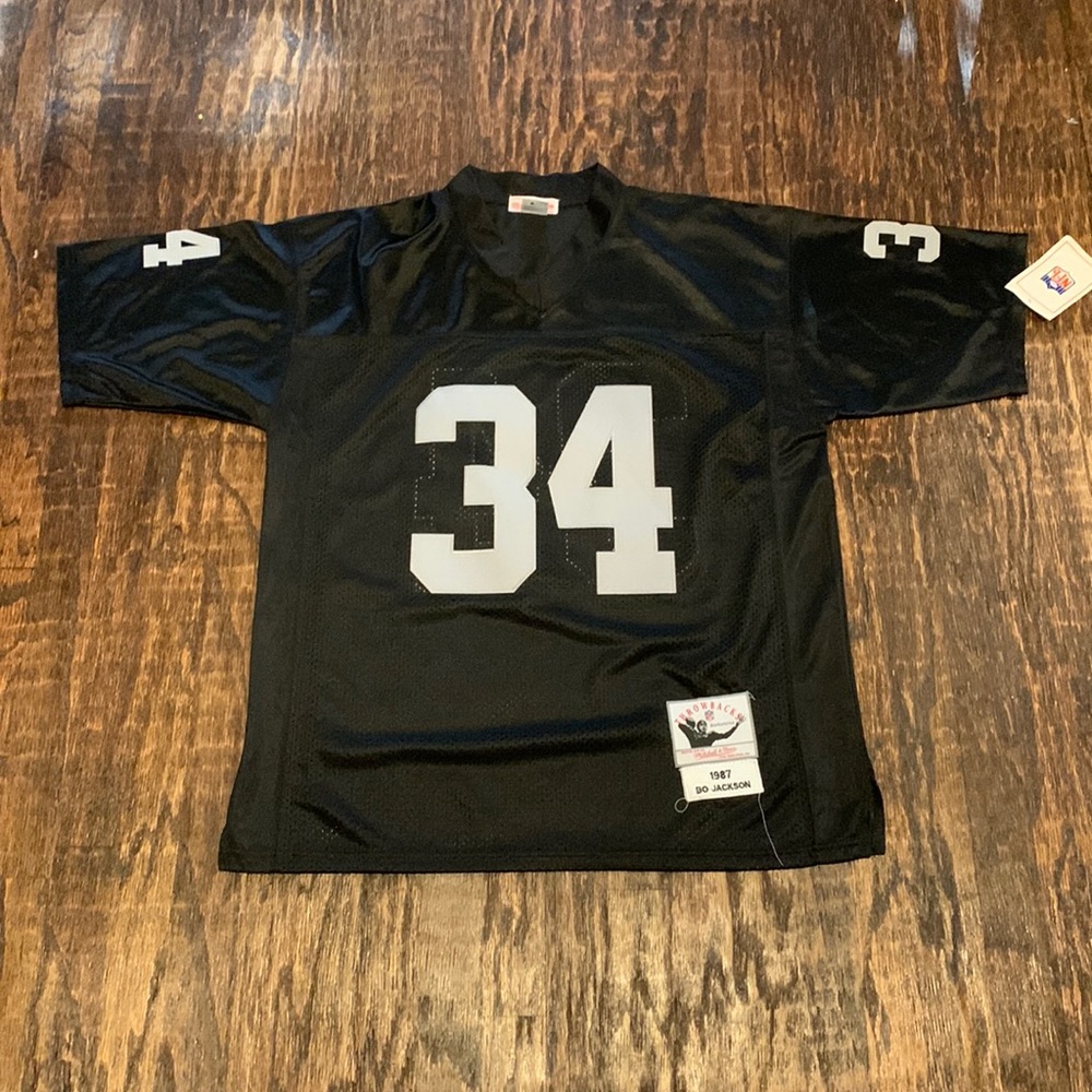 Mitchell & Ness Oakland Raiders throwback jersey - Bo Jackson 🔥🔥🔥